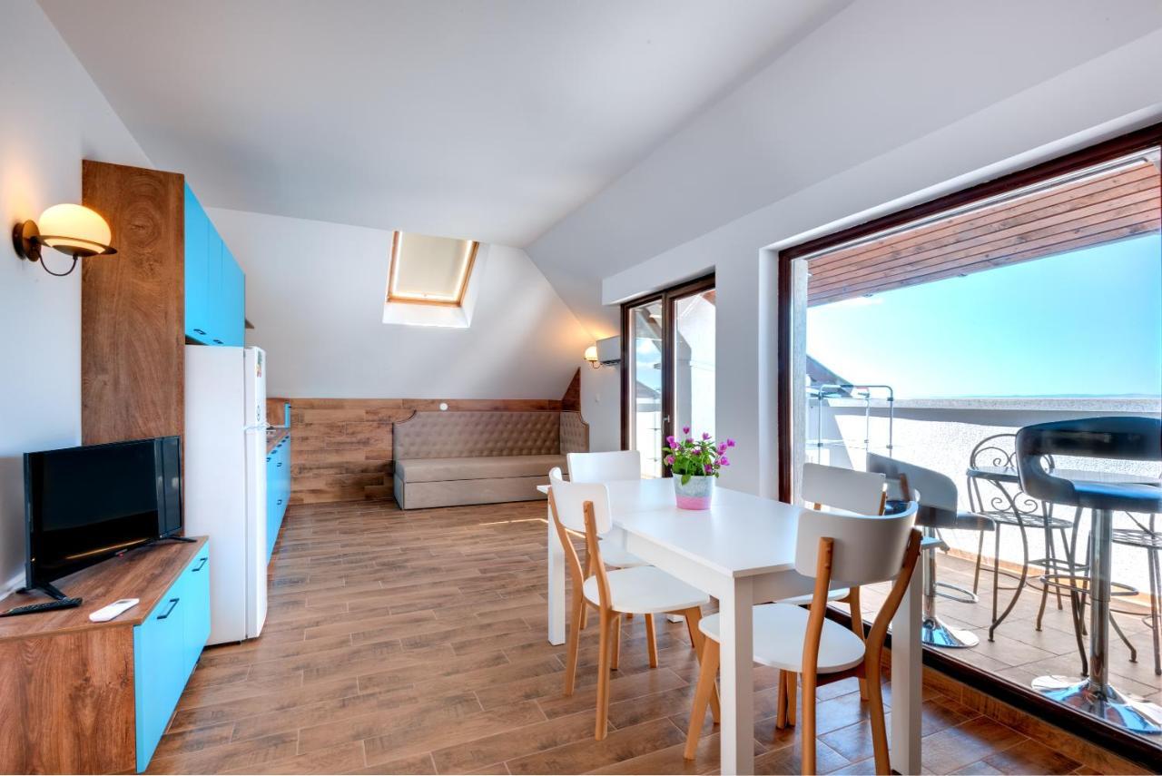 Panorama Blue Family And Free Parking 3*