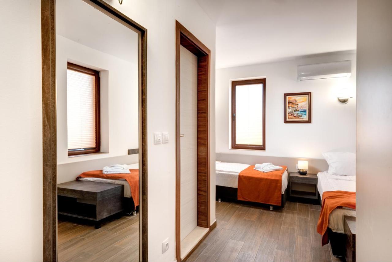 Panorama Blue Family And Free Parking Otel